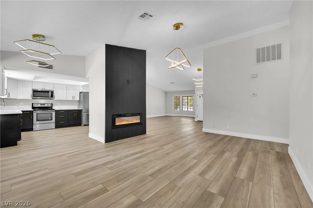 5470 Abbington, Las Vegas, NV 89120