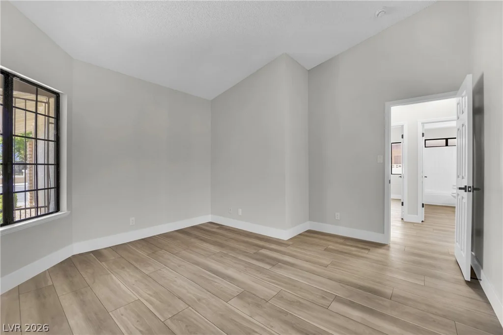 5470 Abbington, Las Vegas, NV 89120
