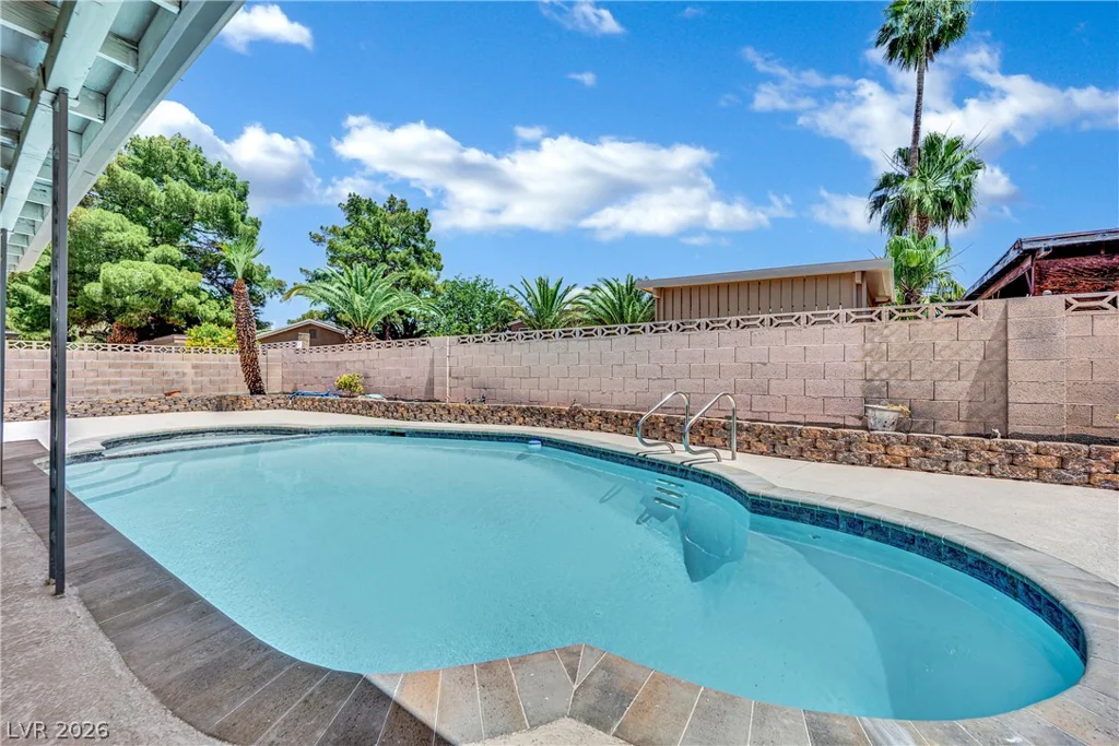 5470 Abbington, Las Vegas, NV 89120