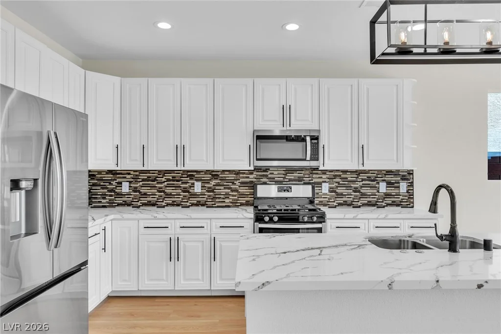 6338 Angora Peak, Las Vegas, NV 89115