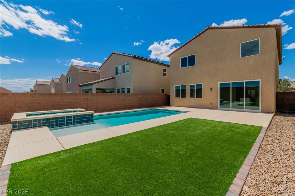 6338 Angora Peak, Las Vegas, NV 89115