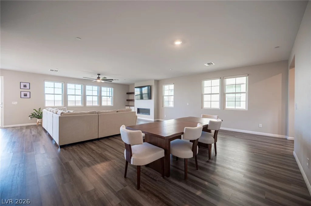 3786 Pordenone, Henderson, NV 89044