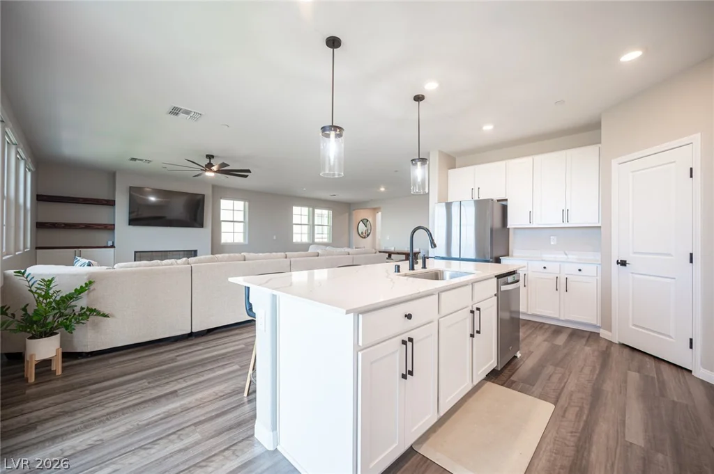 3786 Pordenone, Henderson, NV 89044