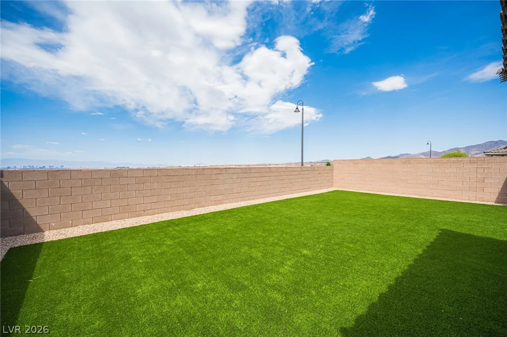 3786 Pordenone, Henderson, NV 89044