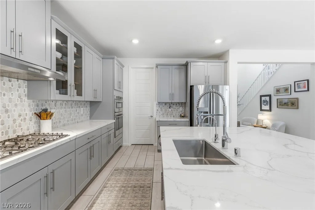 748 Agate Hills, Las Vegas, NV 89138