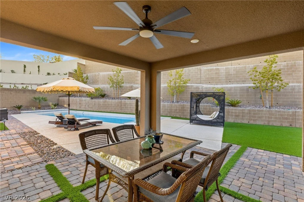 748 Agate Hills, Las Vegas, NV 89138