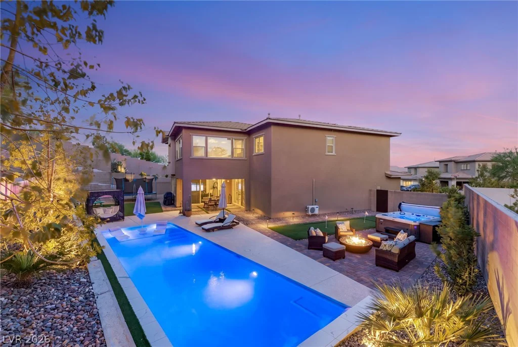 748 Agate Hills, Las Vegas, NV 89138