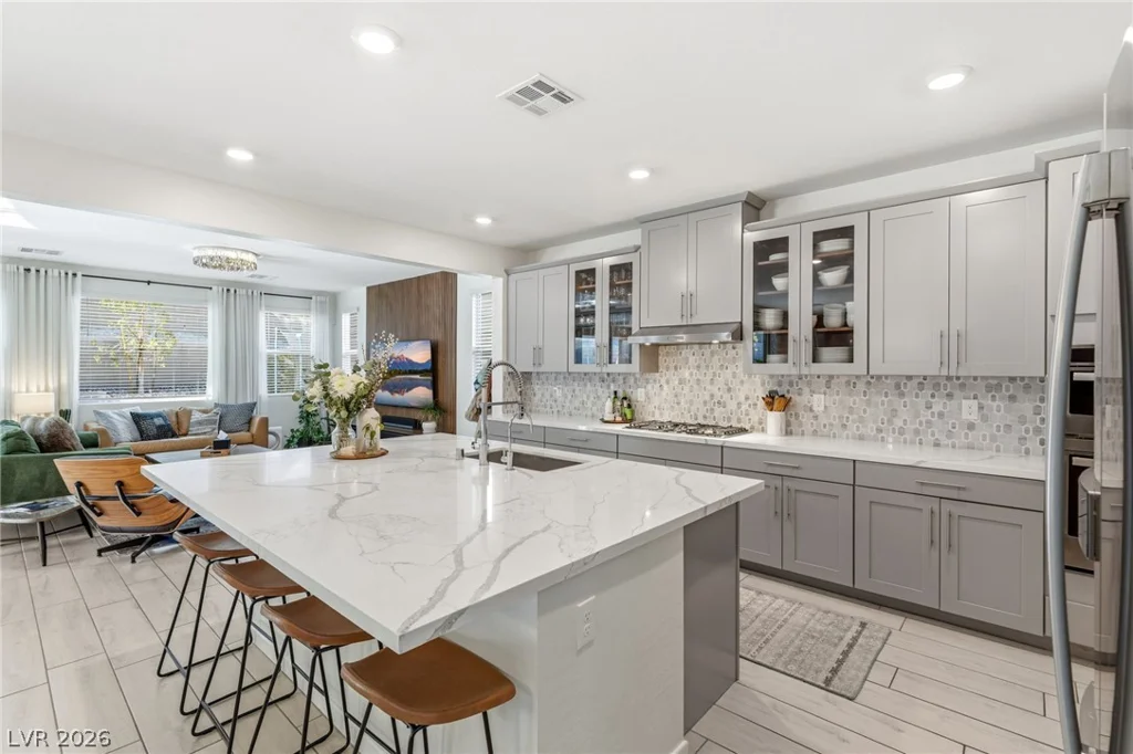 748 Agate Hills, Las Vegas, NV 89138