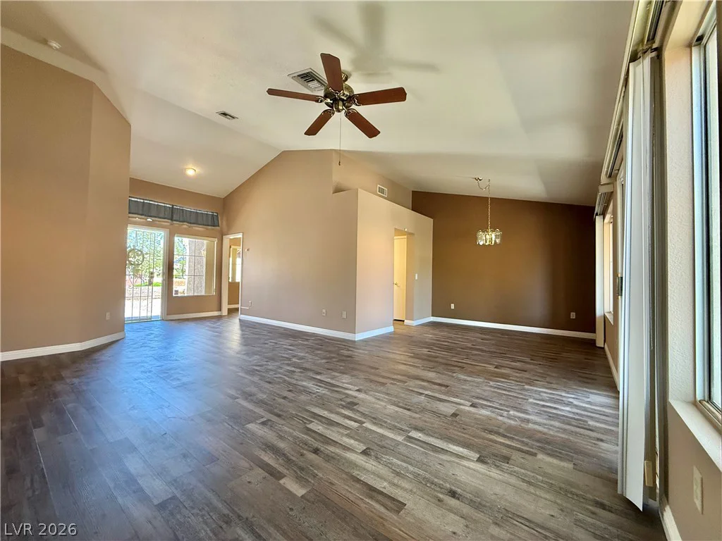2448 Sunup, Las Vegas, NV 89134