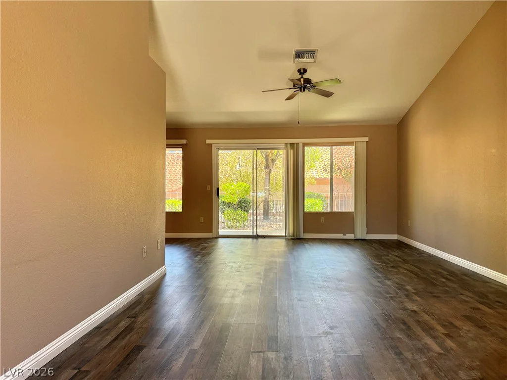 2448 Sunup, Las Vegas, NV 89134