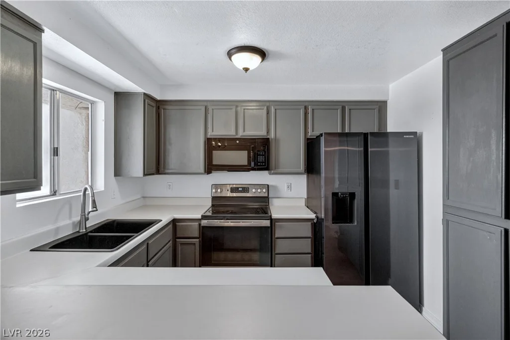 2242 Aspen Mirror, Laughlin, NV 89029