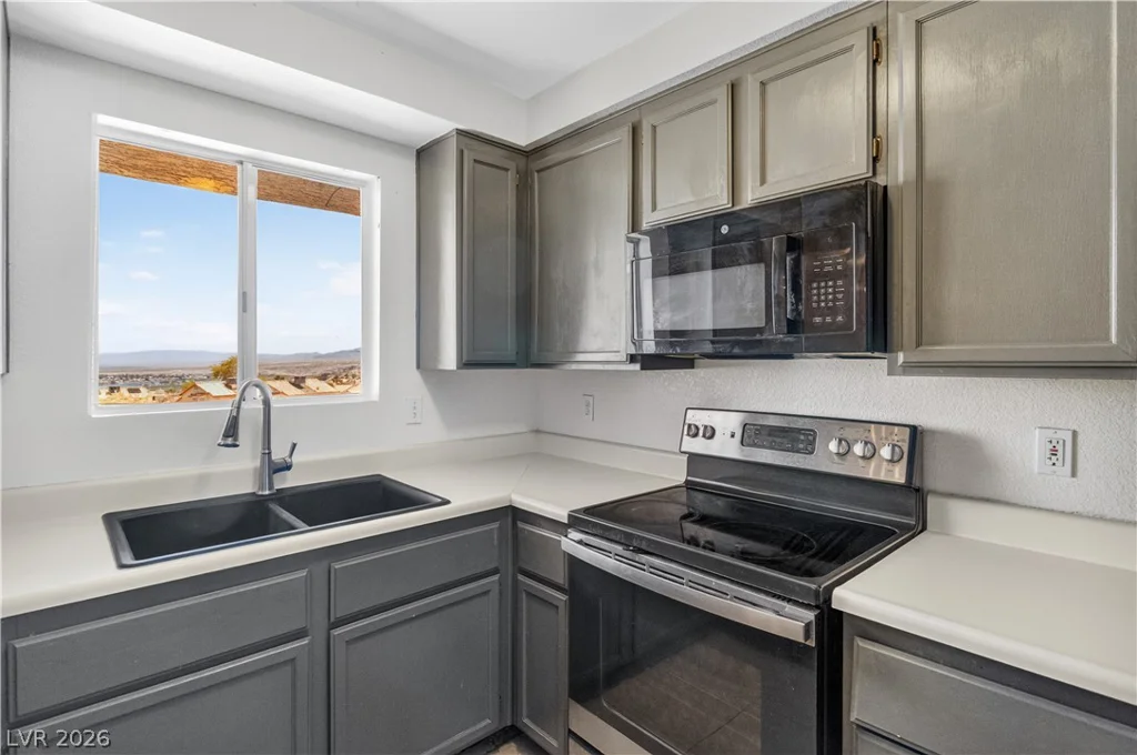 2242 Aspen Mirror, Laughlin, NV 89029