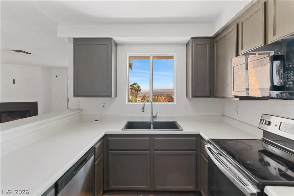 2242 Aspen Mirror, Laughlin, NV 89029