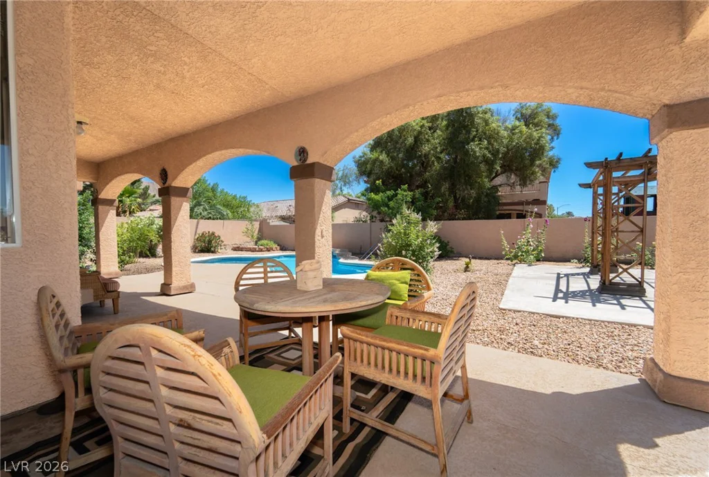 6313 Varna, Las Vegas, NV 89110