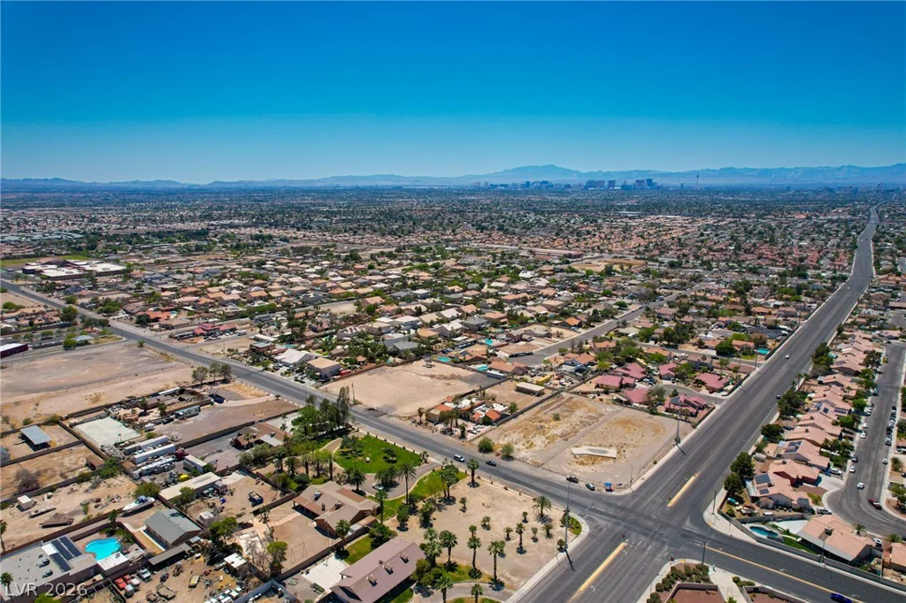 6313 Varna, Las Vegas, NV 89110