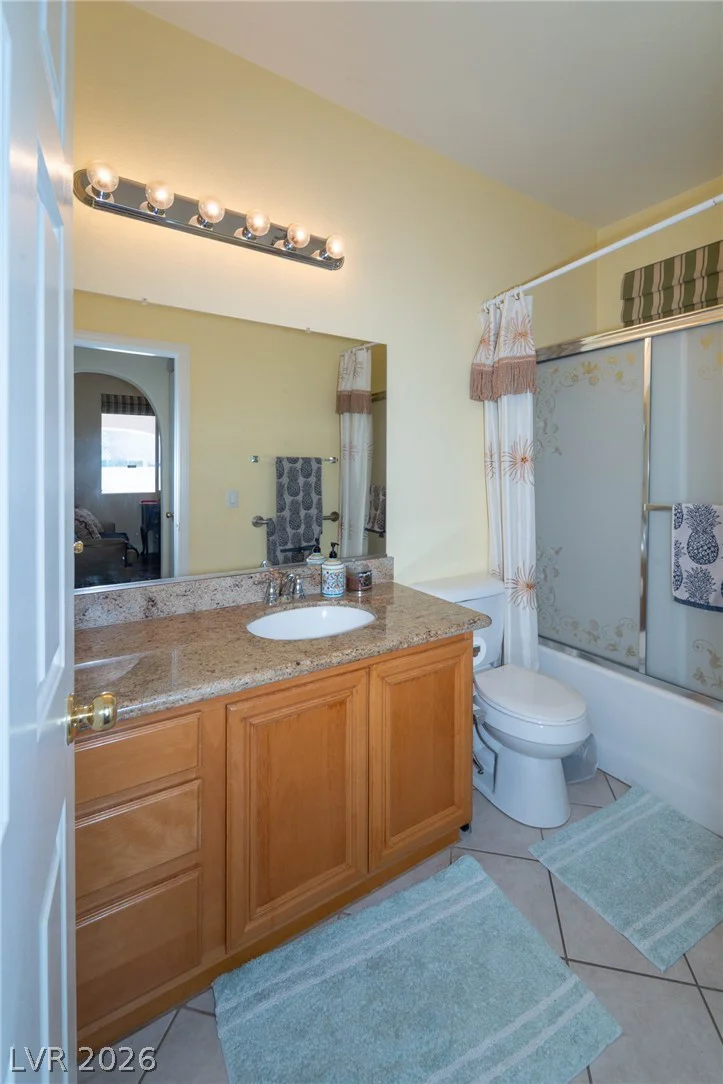 6313 Varna, Las Vegas, NV 89110