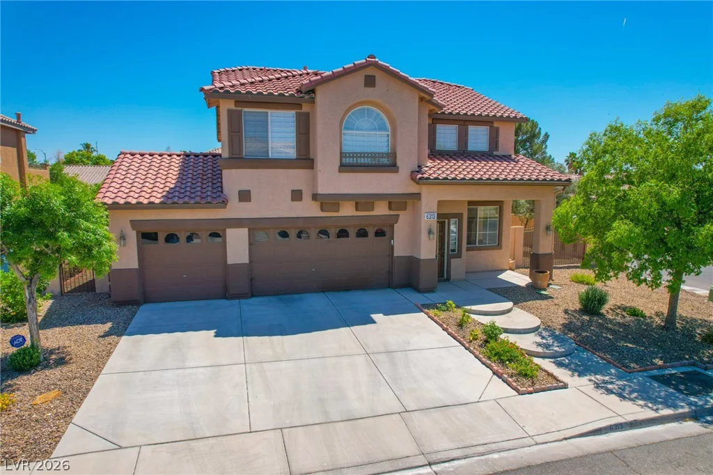 6313 Varna, Las Vegas, NV 89110