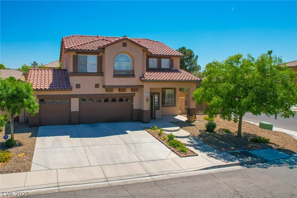 6313 Varna, Las Vegas, NV 89110