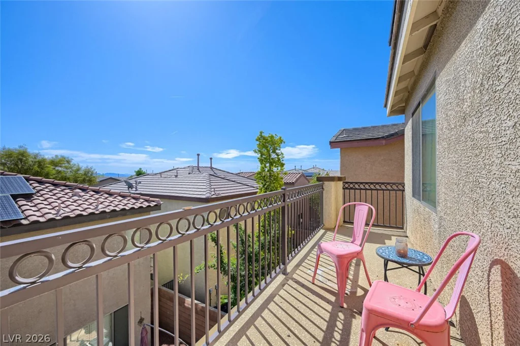 7242 Regent Pond, Las Vegas, NV 89166
