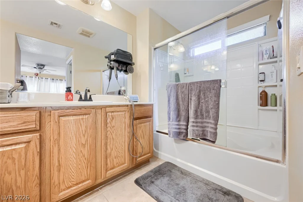 7242 Regent Pond, Las Vegas, NV 89166