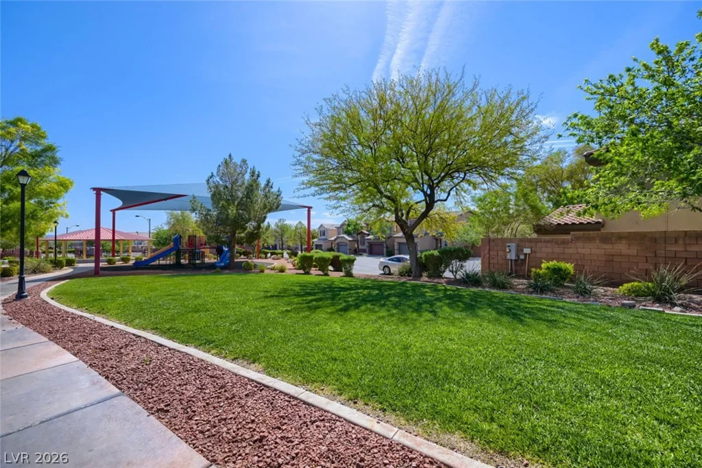 7242 Regent Pond, Las Vegas, NV 89166