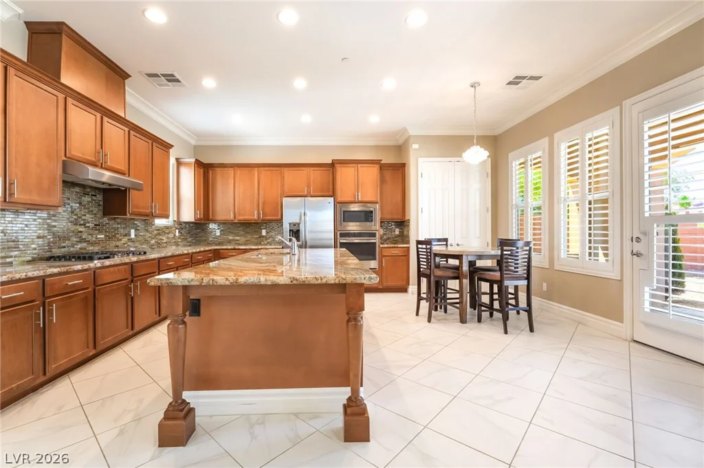 2 Lago Turchino, Henderson, NV 89011