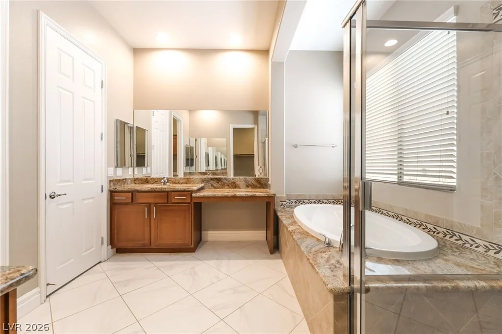 2 Lago Turchino, Henderson, NV 89011