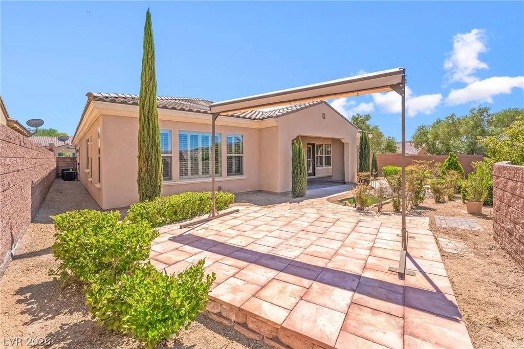 2 Lago Turchino, Henderson, NV 89011