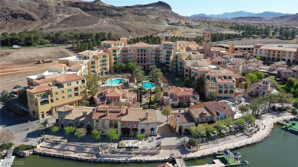2 Lago Turchino, Henderson, NV 89011
