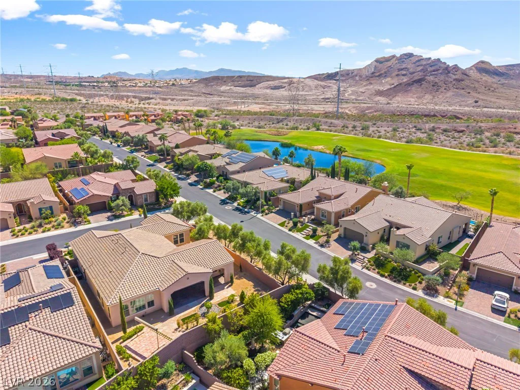 2 Lago Turchino, Henderson, NV 89011