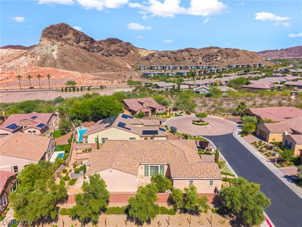 2 Lago Turchino, Henderson, NV 89011