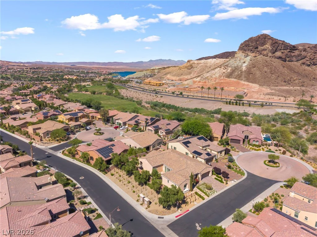 2 Lago Turchino, Henderson, NV 89011