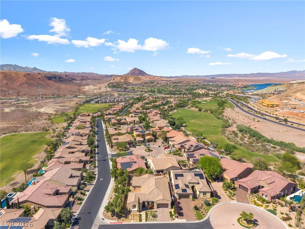 2 Lago Turchino, Henderson, NV 89011