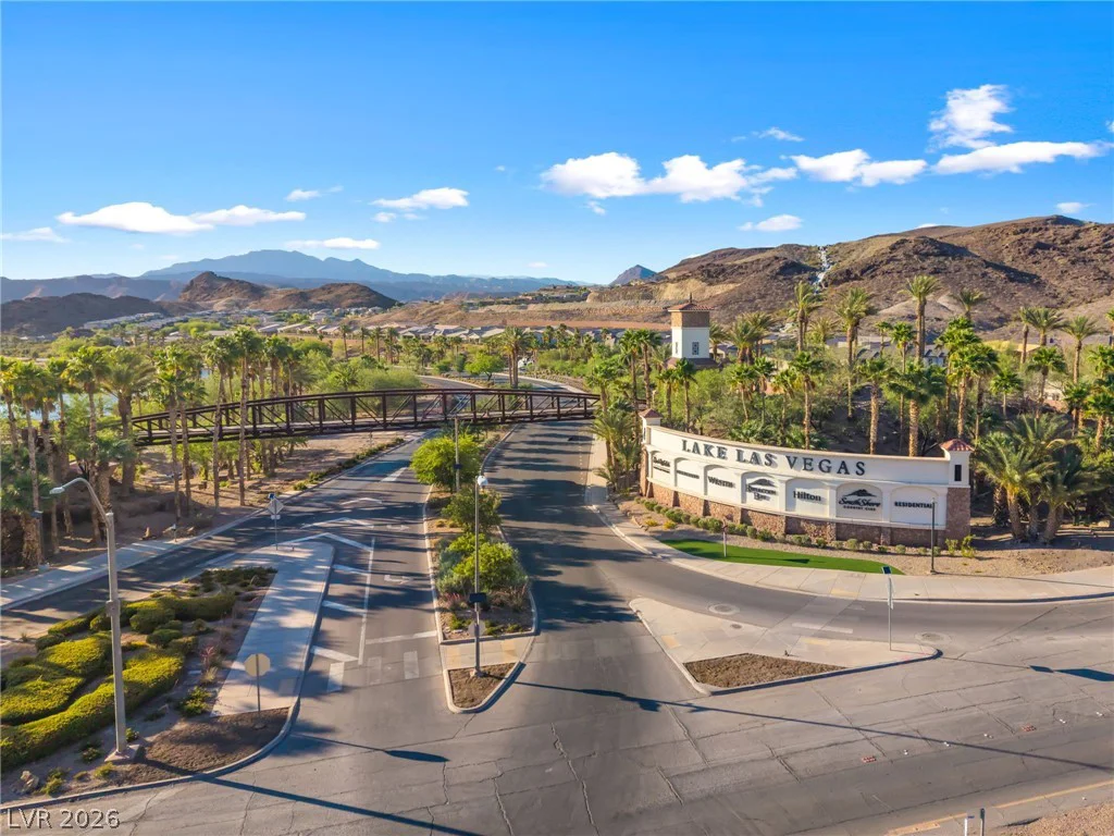 2 Lago Turchino, Henderson, NV 89011