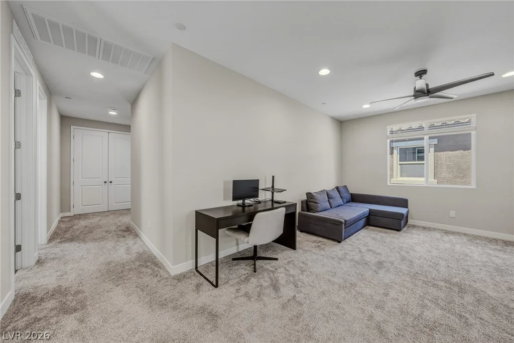 8946 Gilpin, Las Vegas, NV 89166