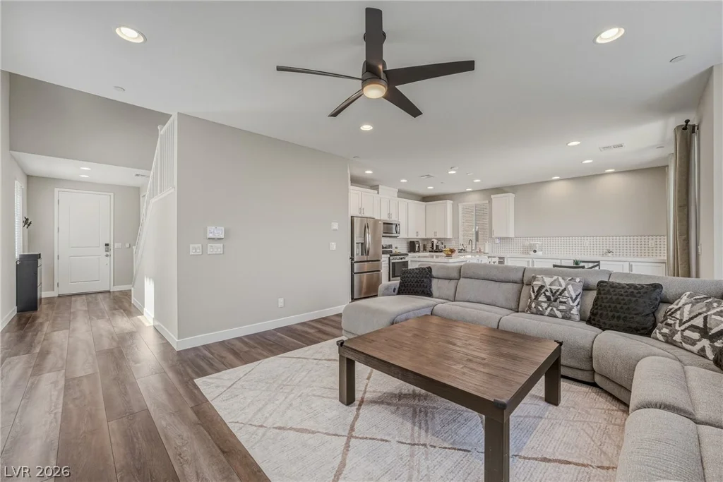 8946 Gilpin, Las Vegas, NV 89166