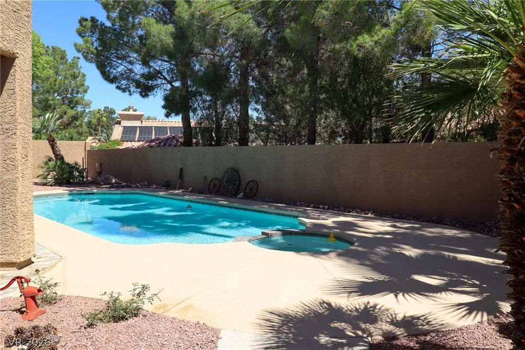 9112 Prospectors Cove, Las Vegas, NV 89117