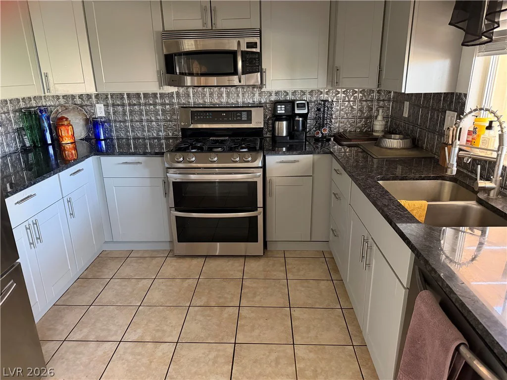 424 Tiger Lily, Henderson, NV 89015