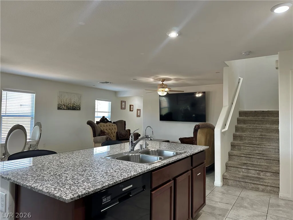 1649 Harvest Pecan, Las Vegas, NV 89108
