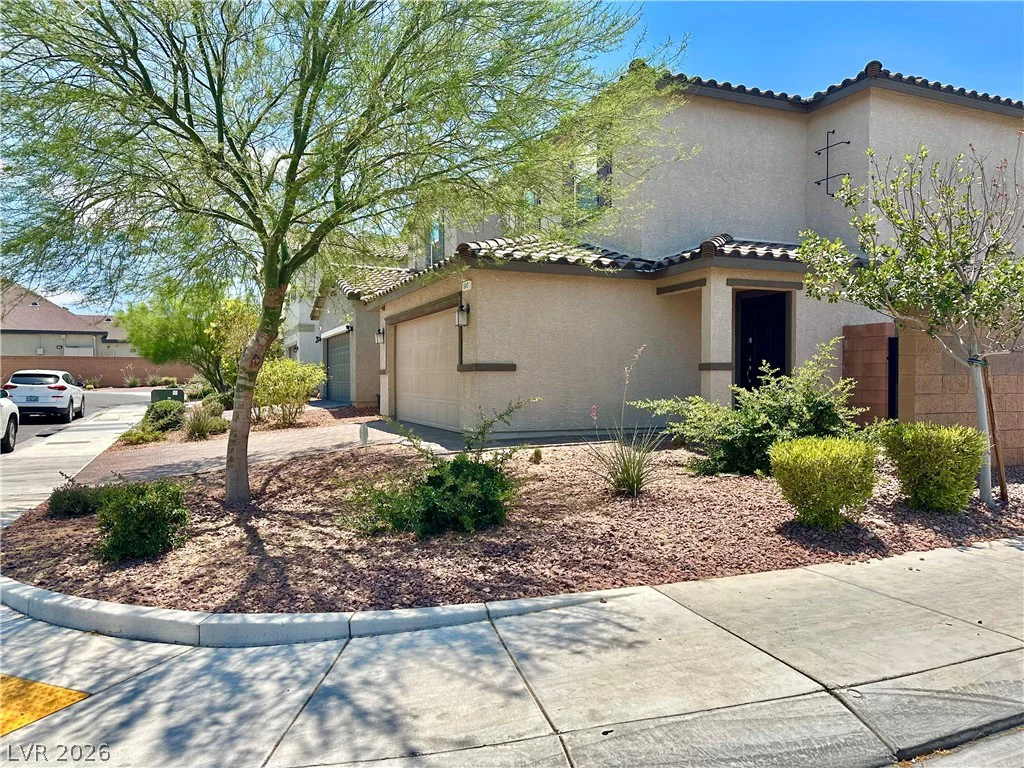 1649 Harvest Pecan, Las Vegas, NV 89108