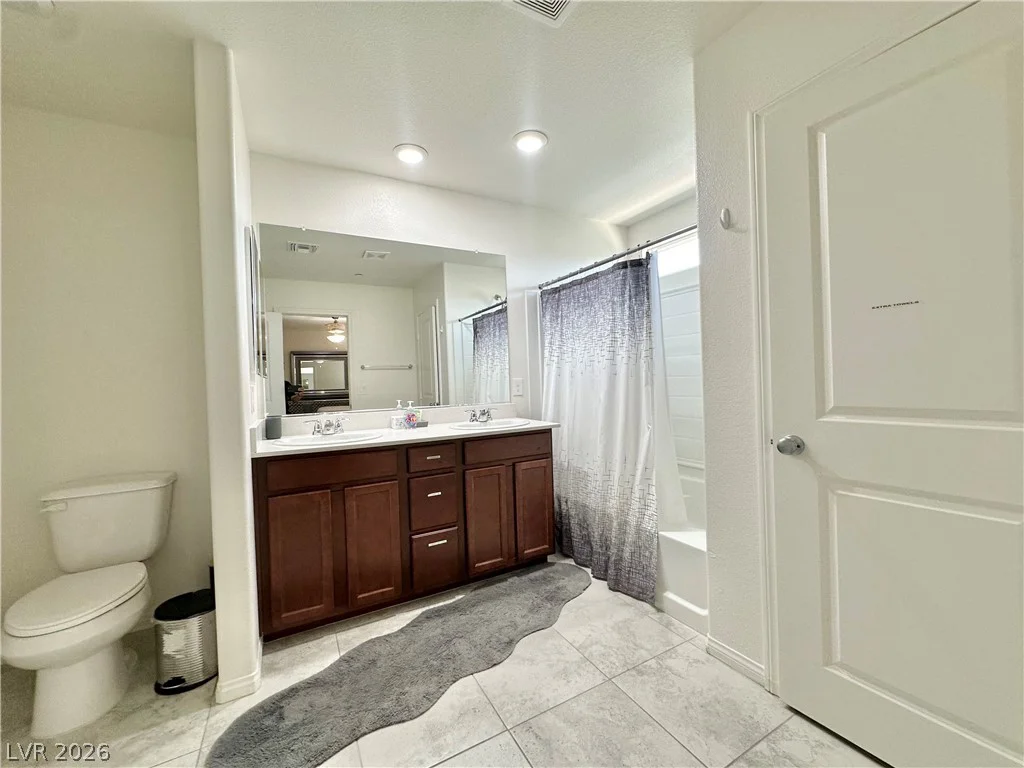 1649 Harvest Pecan, Las Vegas, NV 89108