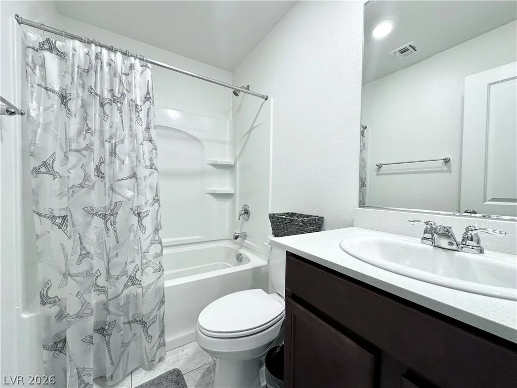 1649 Harvest Pecan, Las Vegas, NV 89108