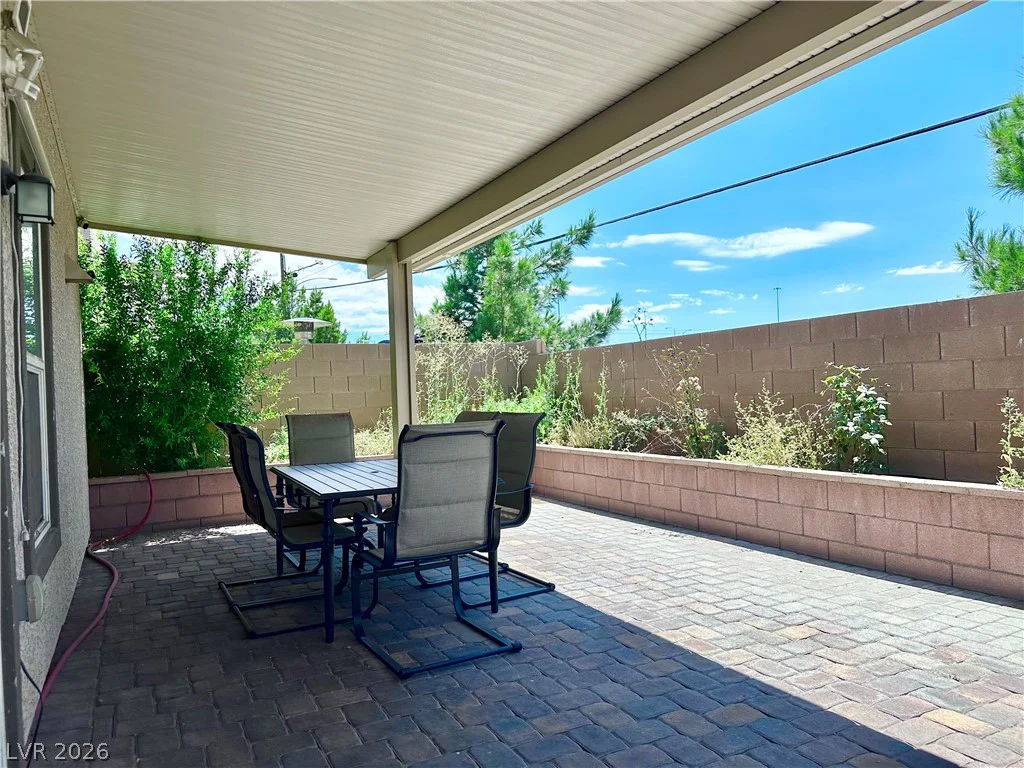 1649 Harvest Pecan, Las Vegas, NV 89108