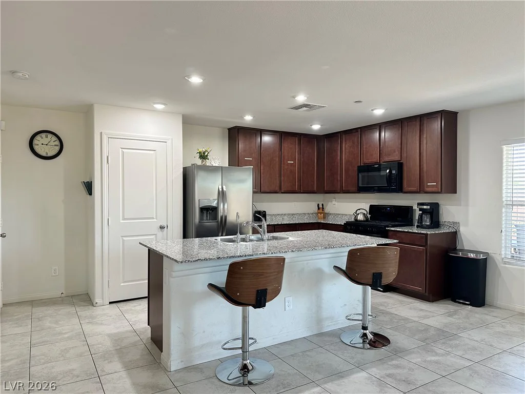 1649 Harvest Pecan, Las Vegas, NV 89108