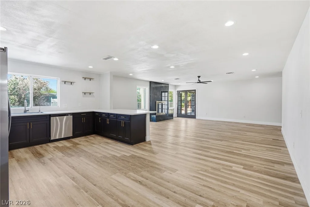 3145 Duneville, Las Vegas, NV 89146