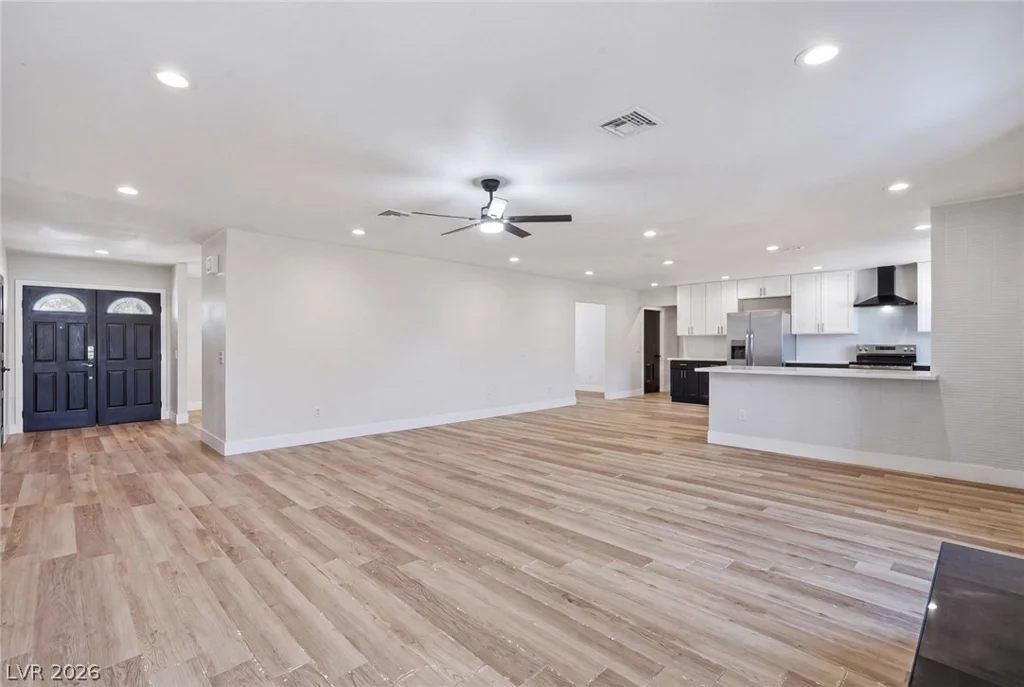3145 Duneville, Las Vegas, NV 89146