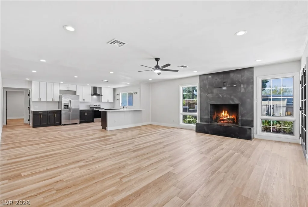 3145 Duneville, Las Vegas, NV 89146