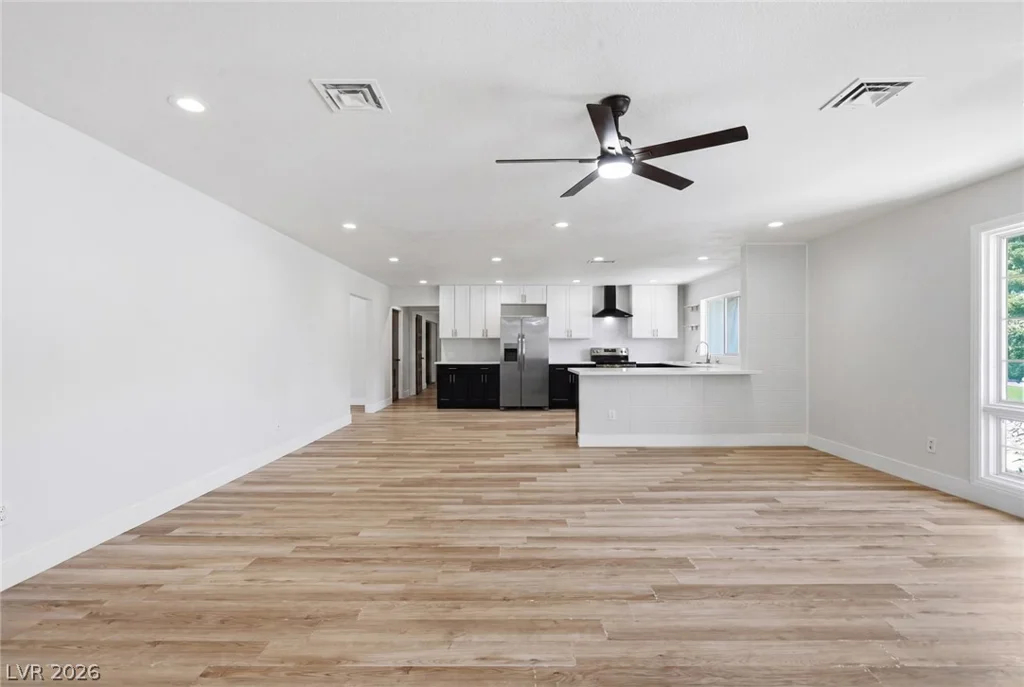 3145 Duneville, Las Vegas, NV 89146