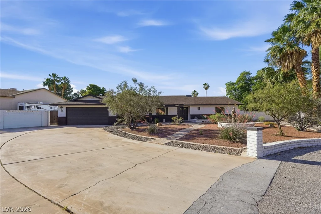 3145 Duneville, Las Vegas, NV 89146