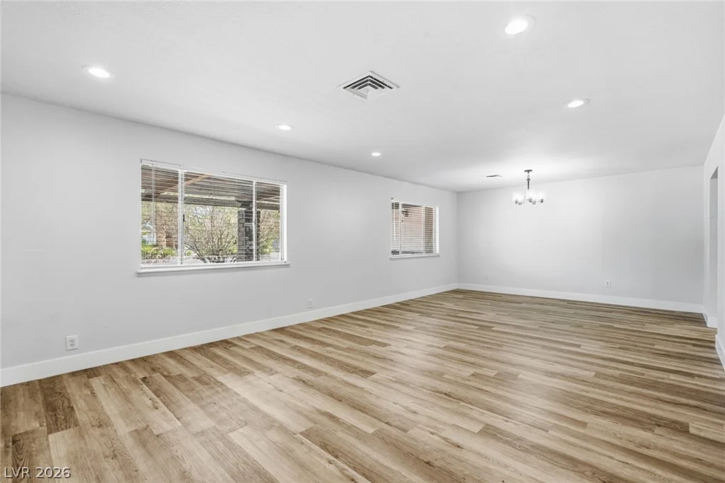 3145 Duneville, Las Vegas, NV 89146